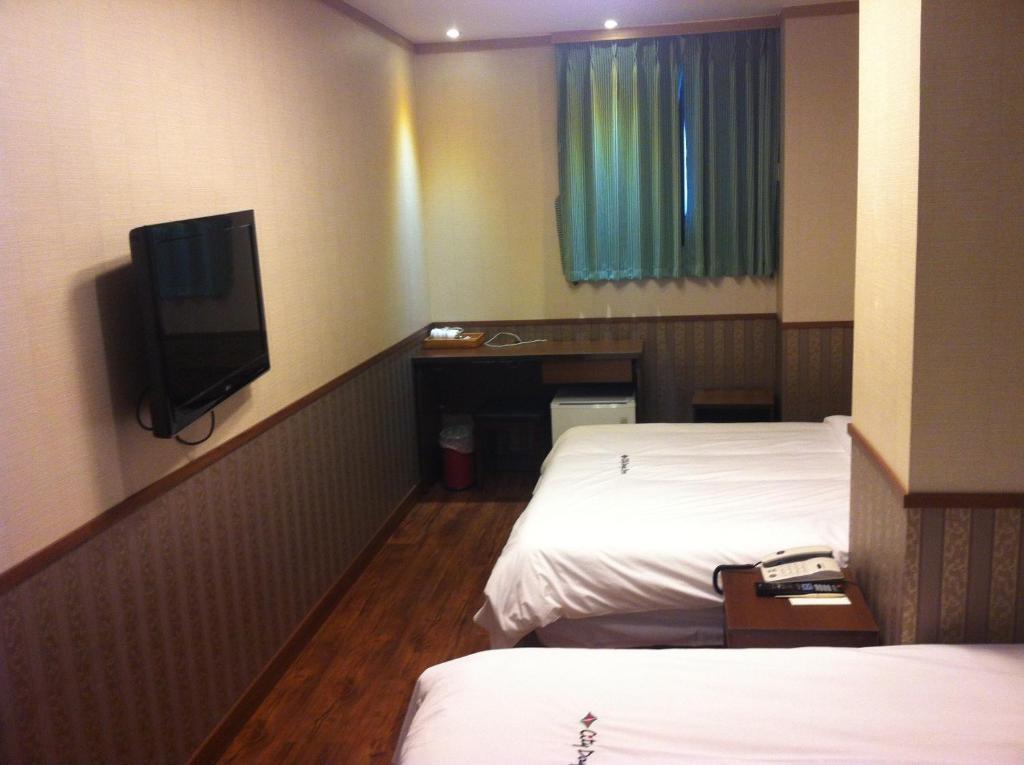 Global Inn Seoul Dongdaemun City Days Inn Exterior photo